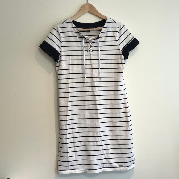 Tommy Hilfiger Striped lace up tee shirt dress size medium black and white - Picture 1 of 5